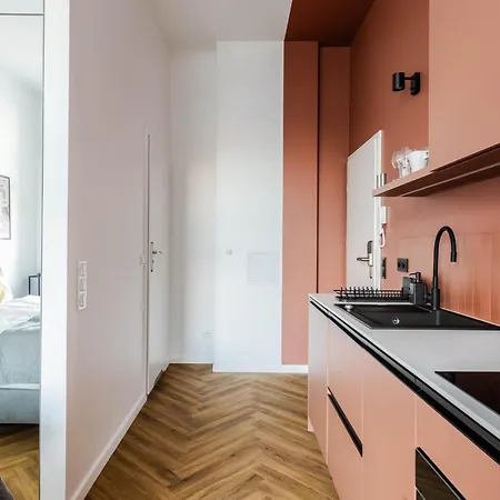 Nowoczesne I Stylowe Studia Very Berry W Poznaniu By Noclegi Renters Exterior photo