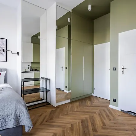 Nowoczesne I Stylowe Studia Very Berry W Poznaniu By Noclegi Renters Exterior photo