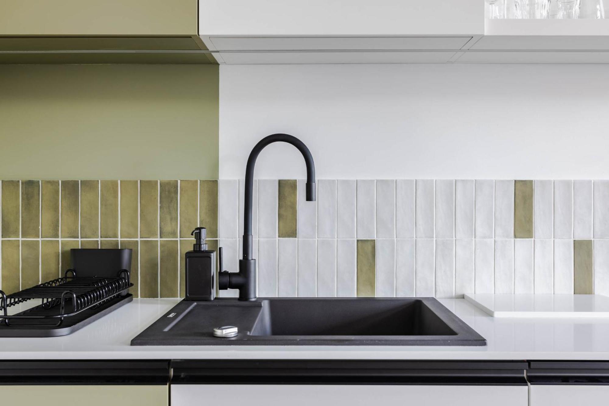 Apartment Nowoczesne I Stylowe Studia Very Berry W Poznaniu By Renters Poznan